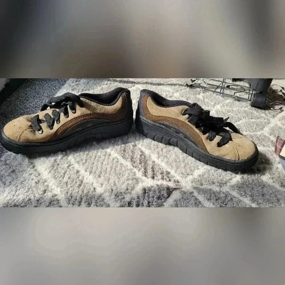 VTG Y2K 90s Simple shoes, mens size 7 Or Womens 5 - Picture 5 of 10